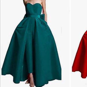 Never worn TEAL size 18w fits more like a 12/14